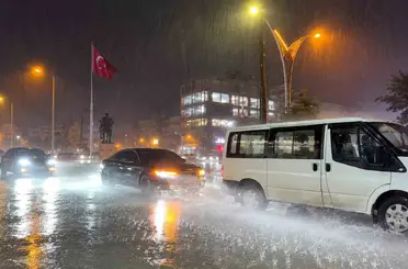 Hakkari’de yağmur yağışı
