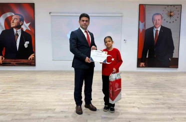 Hakkarili Rojevin Kaya Türkiye üçüncüsü oldu 