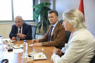 Halep’ten Mersinli sanayicilere yatırım daveti 