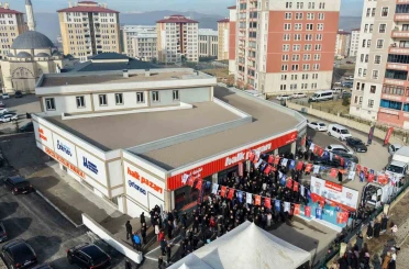 Halk Pazarı’nın 9’ncu şubesi Toki’lerde açıldı 