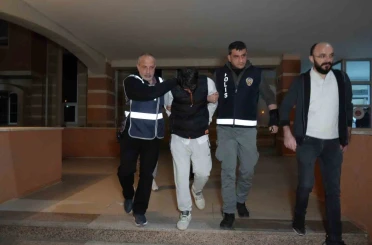 Hamile eşini öldürüp 10 gün cesediyle yaşayan şahıs hakkında ağırlaştırılmış müebbet talebi 