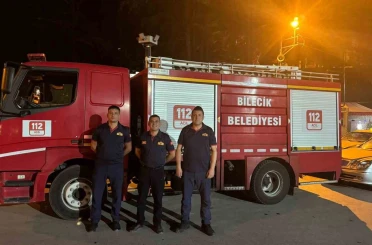 Hamsu Köprüsü’nde yaşanan toprak kayması sonrası itfaiye tedbir aldı 