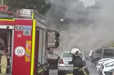 Hastane otoparkında otomobil yangını
