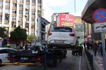 Hatalı park yapan 150 araca ceza yağdı 