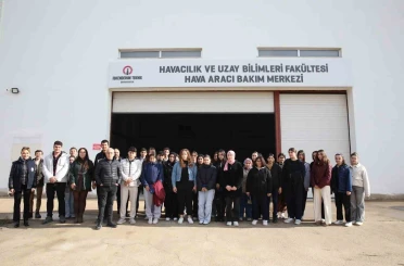 Hatay Büyükşehir Belediyesi’nin kariyer planlama gezileriyle lise öğrencileri üniversiteyi gezdi 