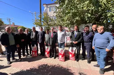 Hayrabolu’da 96 çiftçiye yüzde 50 hibeli kanola tohumu dağıtıldı