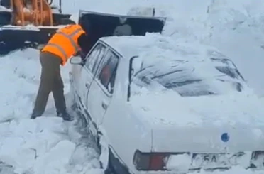 Hayvanlar aç kalmasın diye çıktığı yolda ölümden döndü 