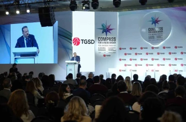 "Hazır giyim ve tekstil istihdamın sigortasıdır" 