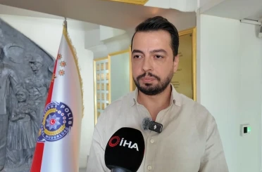 Heimlich manevrasıyla kadının hayatını kurtaran polis: "Her zaman vatandaşımızın yanındayız"