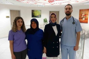 Hemşire anneler, doktor olan çocuklarıyla aynı hastanede görev yapıyor 