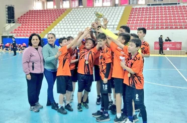 ’Hentbol Küçük Erkekler İl Birinciliği’ sona erdi 