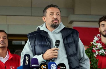 Hidayet Türkoğlu: "Artık hedefimiz altın madalyayı ülkemize getirmektir" 