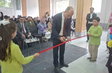 Hisarcık Güldüren İlkokulu ana sınıfında yıl sonu sergisi 