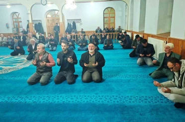 Hisarcık’ta şehit ve vefat eden öğretmenler için mevlit okutuldu 