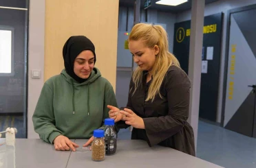 Hitit Üniversitesi Milli Teknoloji Atölyesi kapılarını öğrencilere açtı 