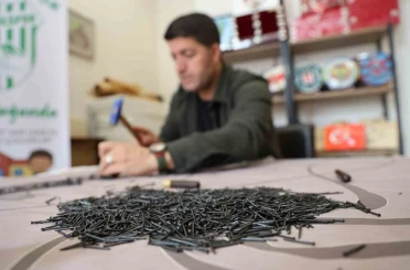 Hobisini sanata dönüştürdü, 500’ü aşkın eseriyle Türkiye’nin sayılı filografi ustalarından biri oldu 