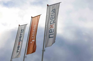 Hollanda hükümeti Çinli çip üretim şirketi Nexperia’ya el koydu