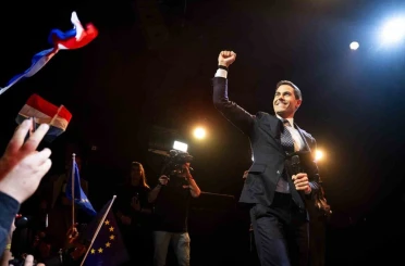 Hollanda’daki seçimlerde D66 lideri Jetten zaferini ilan etti 