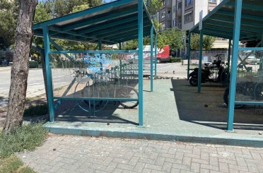 Hoşnudiye’deki bisiklet parkları bakım bekliyor 