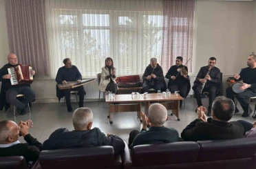 Huzurevi sakinlerine yönelik anlamlı konser 