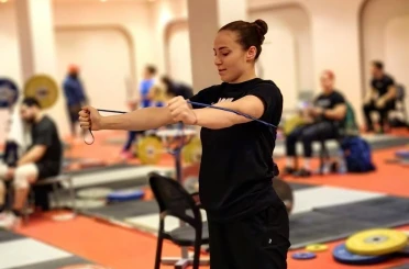 İlkokuldaki yakantop turnuvasından, halterde Avrupa Şampiyonası'na