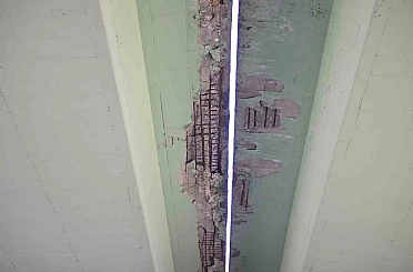 İBB’ye Ait Balıkyolu Köprüsü tehlike saçıyor: Vatandaş isyanda 