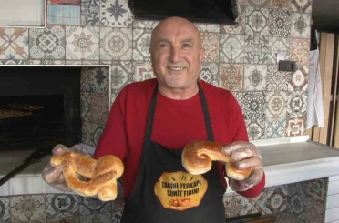 İftariyelik tabanca, kama, kılıç ve testiler çocukların gözdesi oldu 