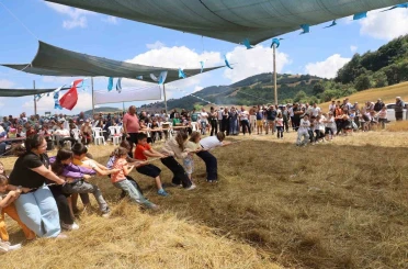 İğdir Boyu 2. Toyu Yayla Şenliği’nde gurbet ile sıla buluştu 