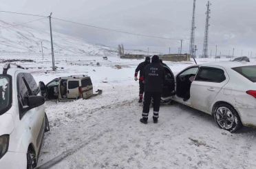 Iğdır-Doğubayazıt yolunda zincirleme kaza: 3 yaralı 