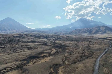 Iğdır Valiliği’nden TİGEM arazisine izinsiz yol 