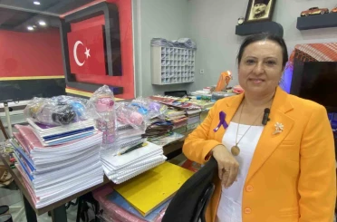 "İhtiyaç köşesi" öğrenci ve velilerin yüzünü güldürüyor 