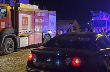 İkamette çıkan yangında korkuttu 