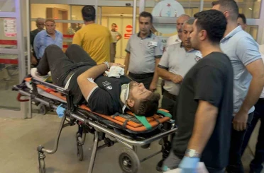 İki motosikletin çarpıştığı kazada 4 kişi yaralandı 