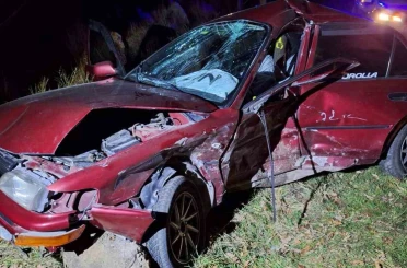 İki otomobil çarpıştı: 1 ölü, 2 yaralı 