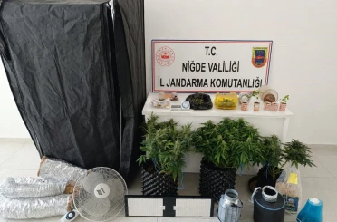İklimlendirme sistemiyle yasa dışı ekim yapan 4 şüpheli gözaltına alındı 