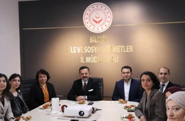 İl Müdürü İlhan personelle kahvaltıda buluştu 