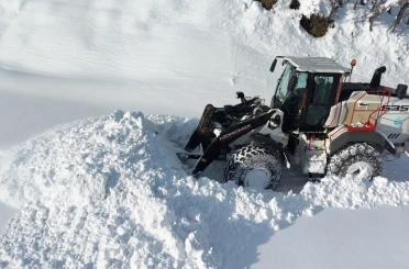 İl Özel İdaresi’nden Pülümür-Kocatepe yolunda yoğun mesai 