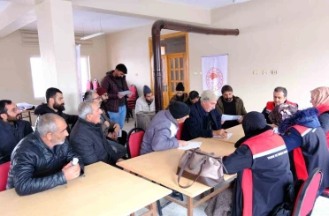 İl Tarım ve Orman Müdürlüğü köylerde çiftçilerle buluşuyor 