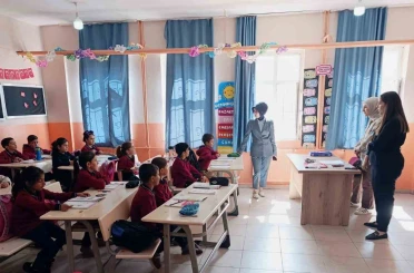 İlçe Milli Eğitim Müdürü Çam’dan okullara ziyaret 