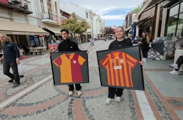 İmzalı formalar evin en özel köşesinde yer alacak 