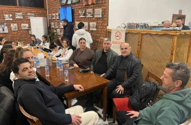 İncirliova Belediyesi yolda kalan sporcuların yardımına koştu 