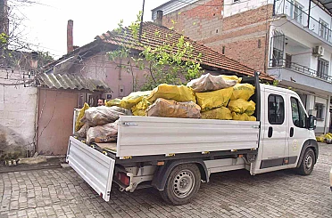 İncirliova Belediyesi’nden ailelere yakacak desteği 