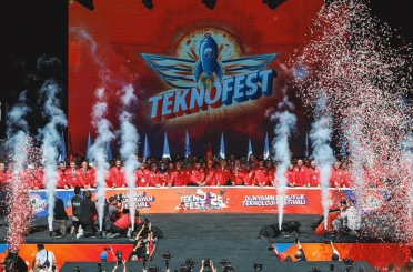 İnegöl Belediyesi gençleri Teknofest’e götürüyor 