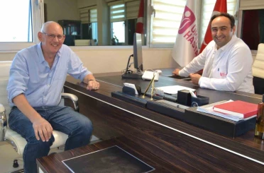 İngiliz akademisyen Eskişehir’de beyin ameliyatıyla sağlığına kavuştu 