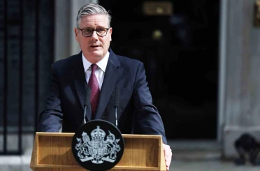 İngiltere Başbakanı Keir Starmer, istifa etti 