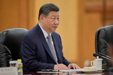 İngiltere Başbakanı Starmer, Çin Devlet Başkanı Xi ile bir araya geldi 