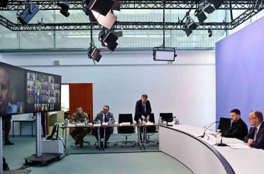 İngiltere, Fransa ve Almanya liderlerinden ateşkesi reddetmesi halinde Rusya’ya yaptırımların artırılması çağrısı 