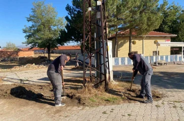 İnönü Belediyesi temizlik çalışmalarına aralıksız devam ediyor 