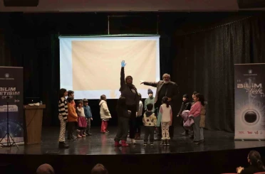 İnönü Üniversitesi’nden üç kuşağı bir araya getiren bilim kafe etkinliği 