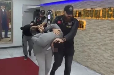 İntihar sanılan olayda ‘miras’ cinayeti çıktı: Anne, baba ve ağabeyini öldürüp intihar süsü verdi 